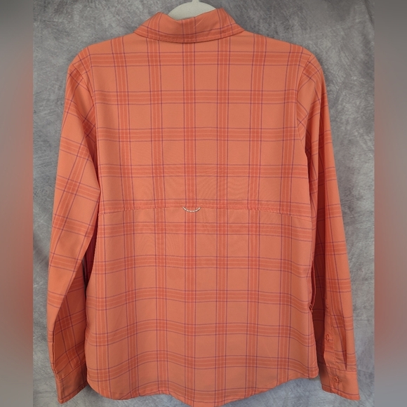 Title Nine Tuolumne Tech XS Button Down Shirt In Coral Plaid - Picture 2 of 13